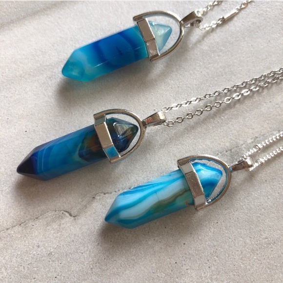 💎 Boho Natural Blue Agate Crystal Necklace - Picture 4 of 8